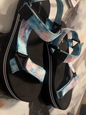GUESS Blue & Pink Tie-Dye Strap Platform Sandals